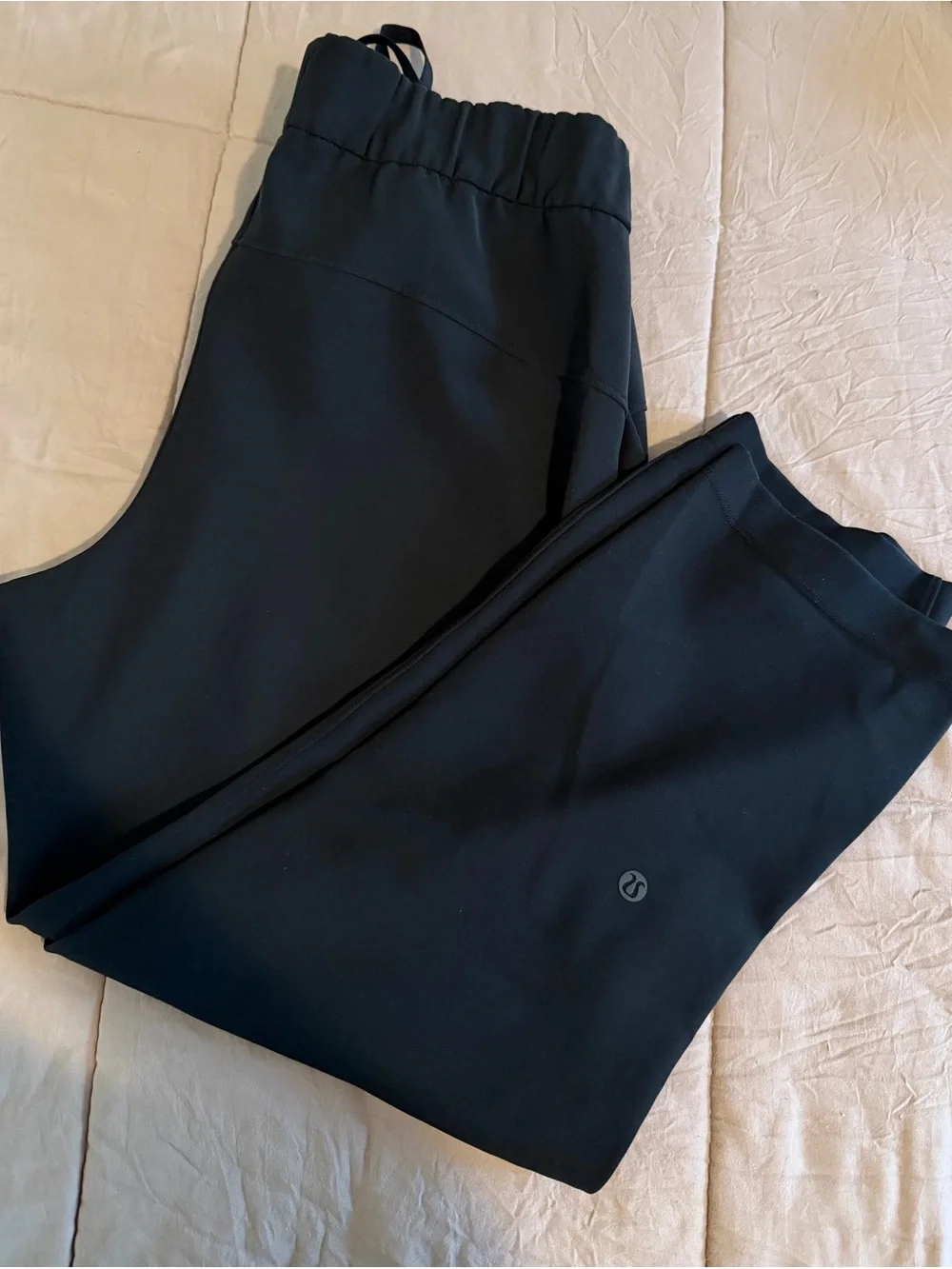 lululemon athletica Navy Cropped Drawstring Pants